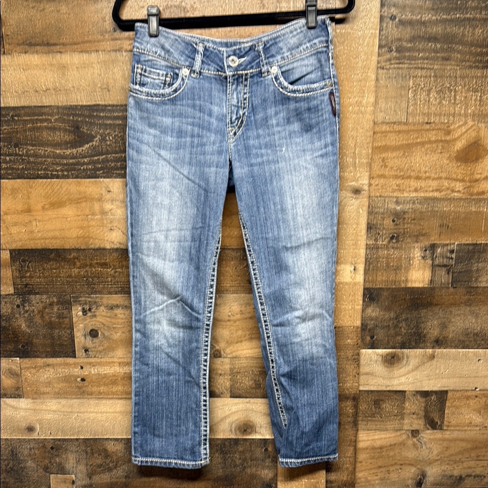 Silver Suki Capri Light Wash‎ Jeans Women's Size 28